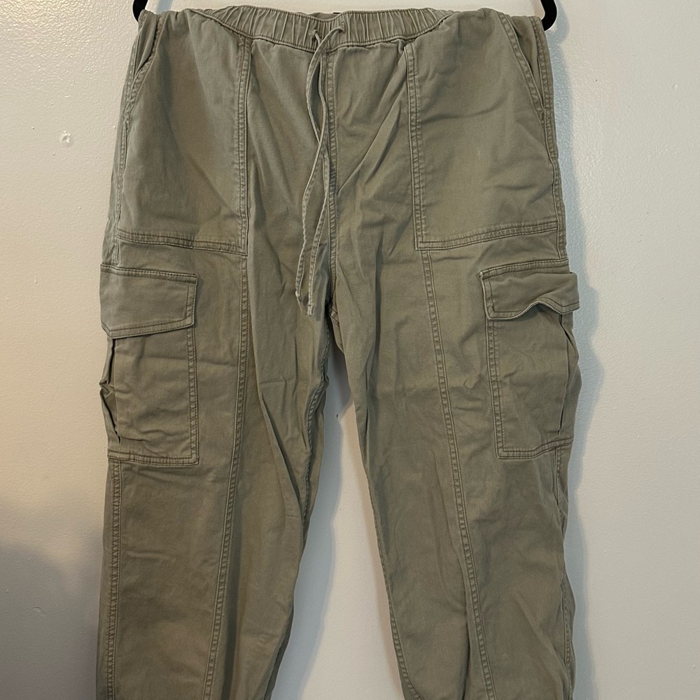 Hollister Khaki Cargo Pants